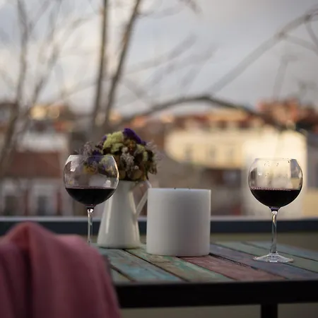 Bed & Breakfast Dear - Charming House 4*