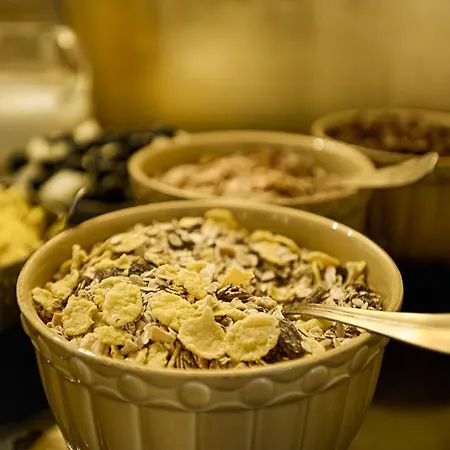 Bed & Breakfast Dear - Charming House 4*