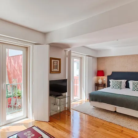 Bed and Breakfast Dear - Charming House 4*