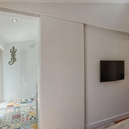 Dear - Charming House 4* ליסבון