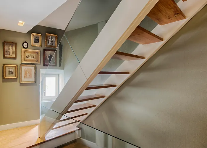 디어 - 차밍 하우스