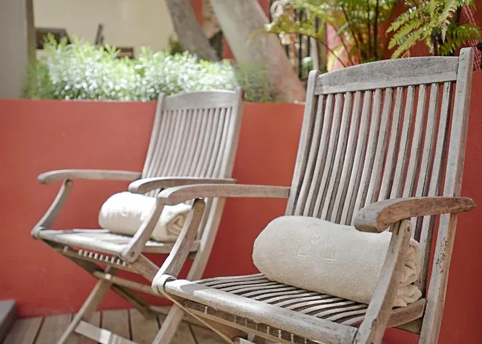 디어 - 차밍 하우스 리스본