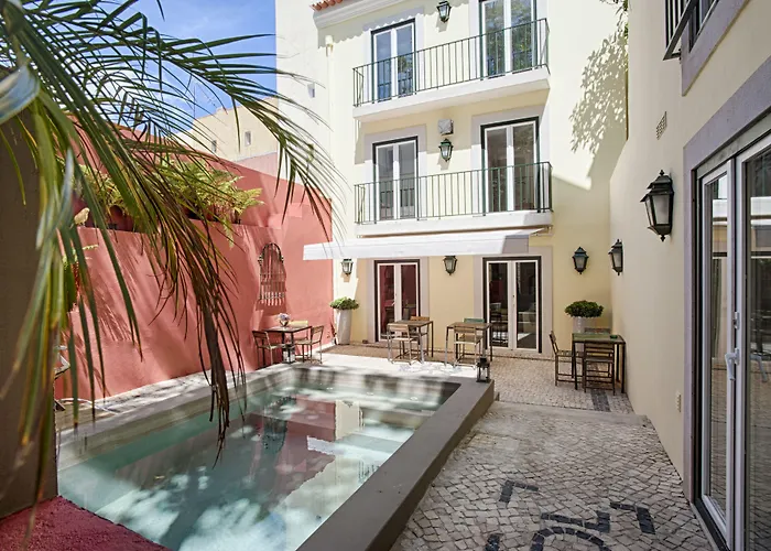 디어 - 차밍 하우스 4* 리스본