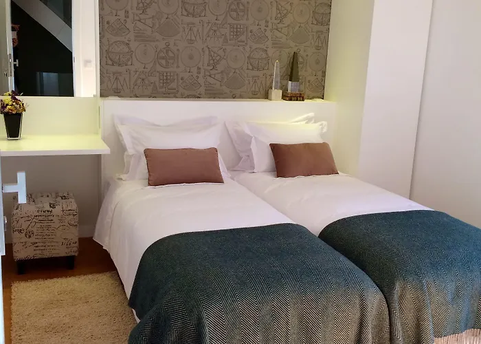 디어 - 차밍 하우스 4* 리스본