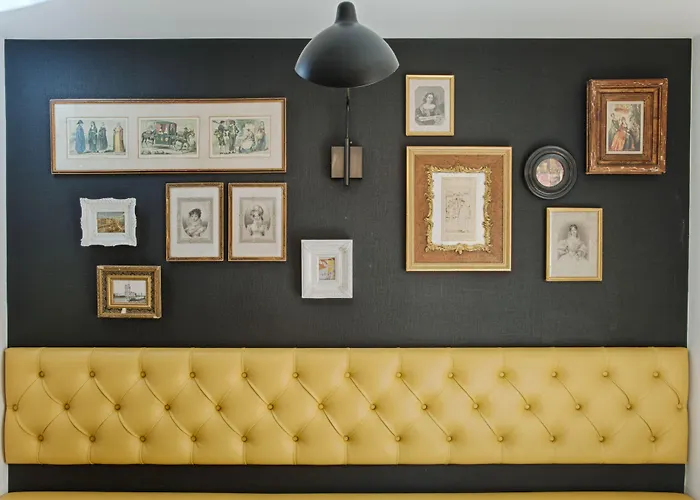 디어 - 차밍 하우스 4* 리스본