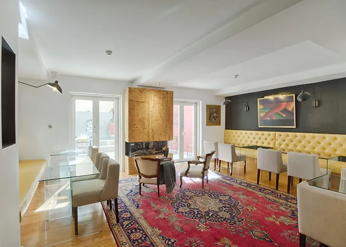 디어 - 차밍 하우스 리스본