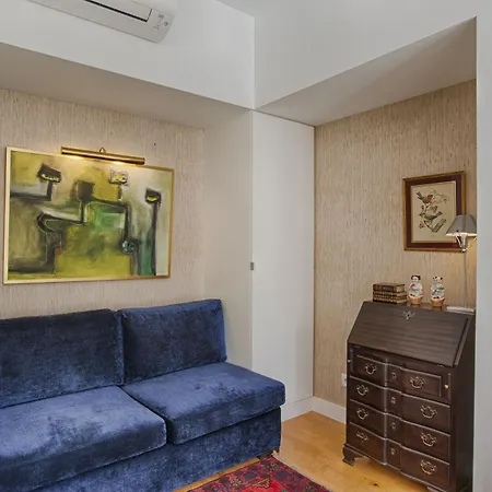 Dear - Charming House 3* Лісабон