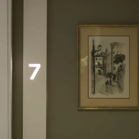 Dear - Charming House 4*